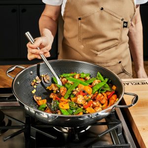 14 Hybrid Wok with Lid