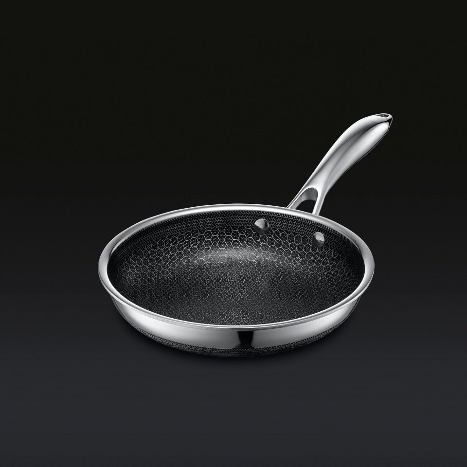 Hybrid Fry Pan. 8